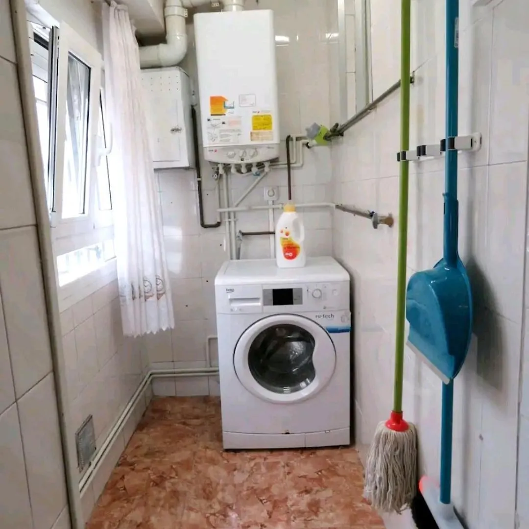 Apartament Bilbao, 3 Hab, 5 Camas, Wifi, Metro, Aparcamiento Gratis,